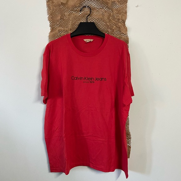 CALVIN KLEIN JEANS | Red T-shirt - Picture 1 of 6